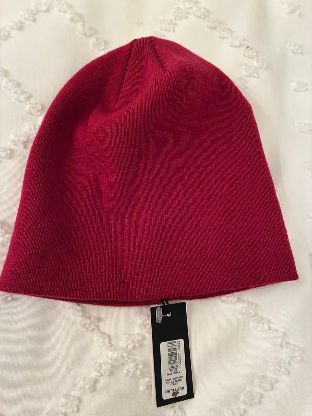 Aritzia Red Knit Beanie